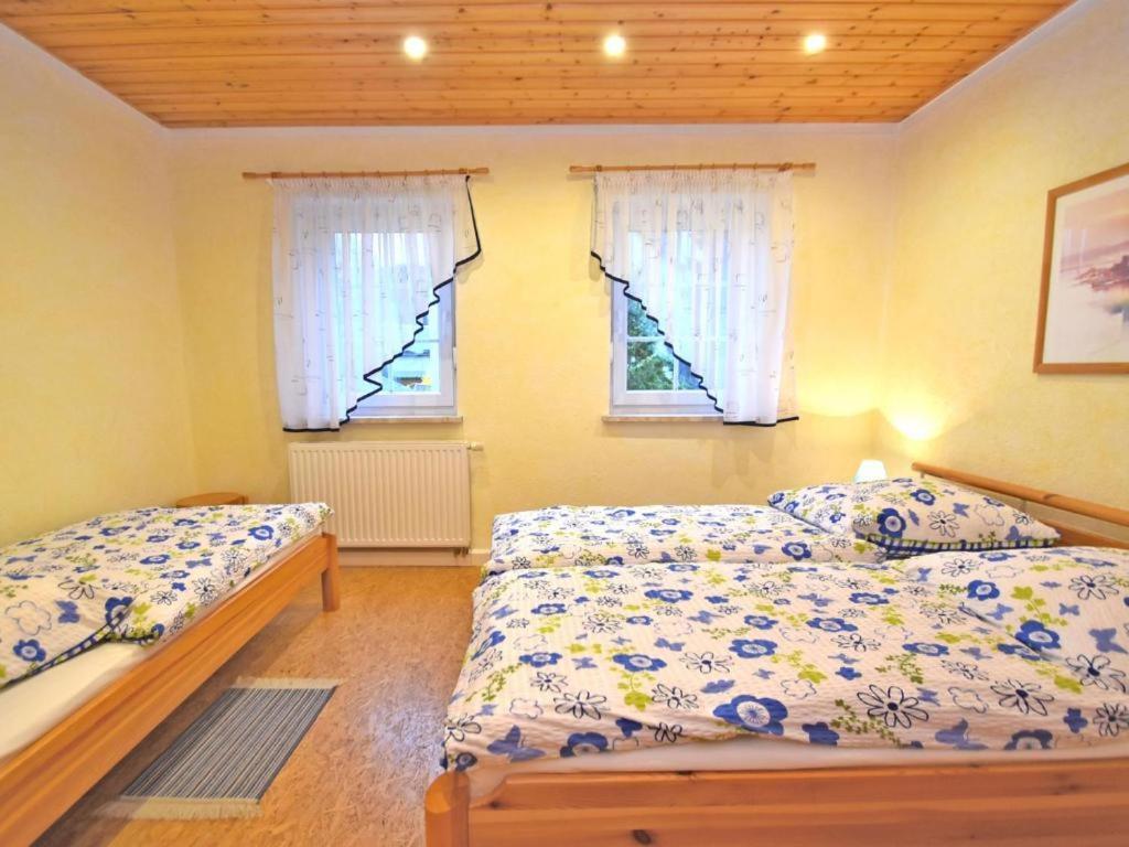 Ferienwohnung Ripa Erzgebirge In Schwarzenberg Schwarzenberg  Exterior foto